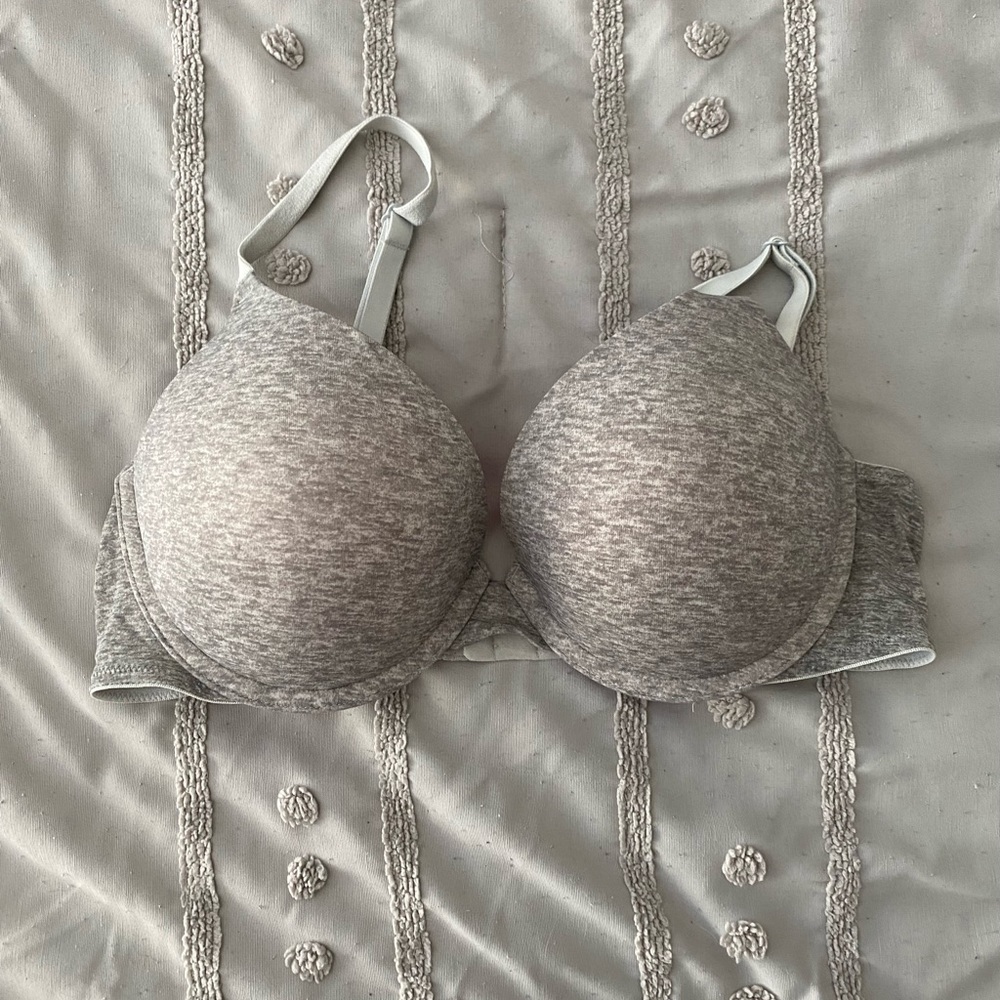 Victoria’s Secret push-up bra